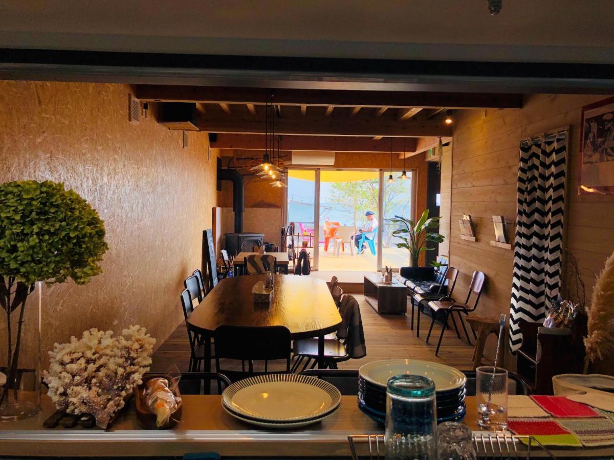 海と山に囲まれた静かな港町の オーシャンビュー 個室ゲストハウスeat&Stay Romey شيزوكا المظهر الخارجي الصورة